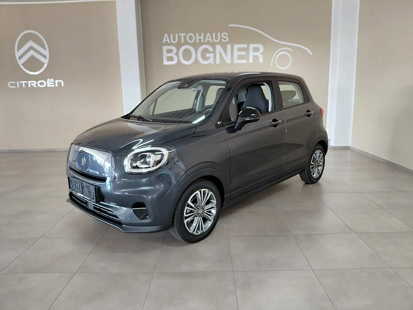 Leapmotor T03 Elektro 37,3kWh Grau - 1