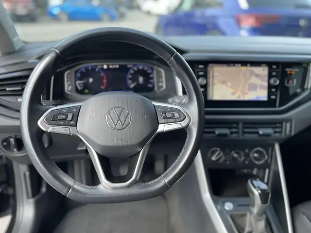 Volkswagen Polo view 8