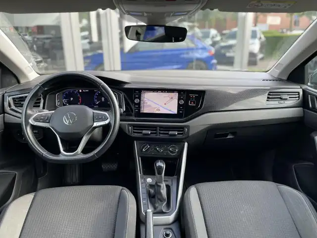 Volkswagen Polo view 13