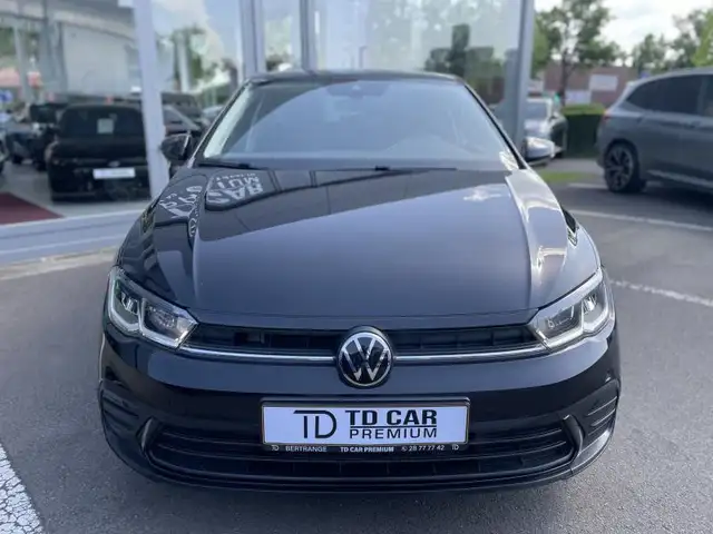 Volkswagen Polo view 2