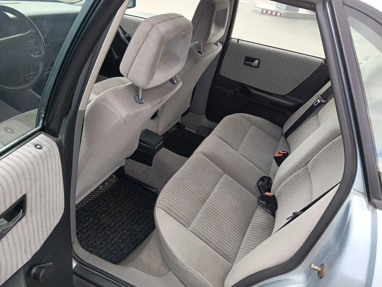 Audi 80 1.8 S Oldtimer H Kennzeichen, foto 11