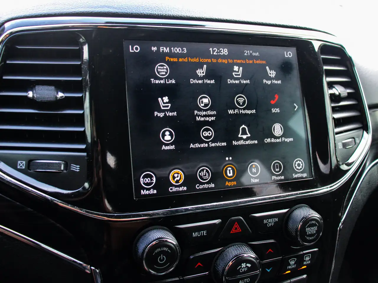 Jeep Grand Cherokee photo Jeep Grand Cherokee
