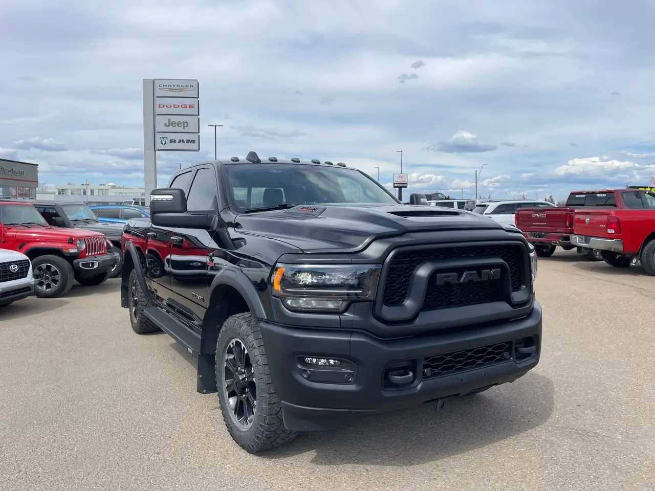 RAM 2500 снимка RAM 2500