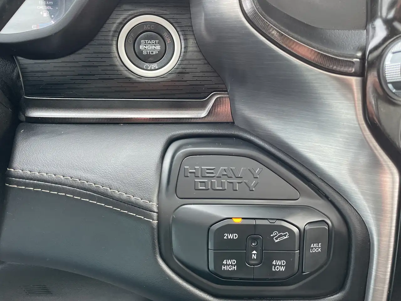 RAM 2500 снимка RAM 2500