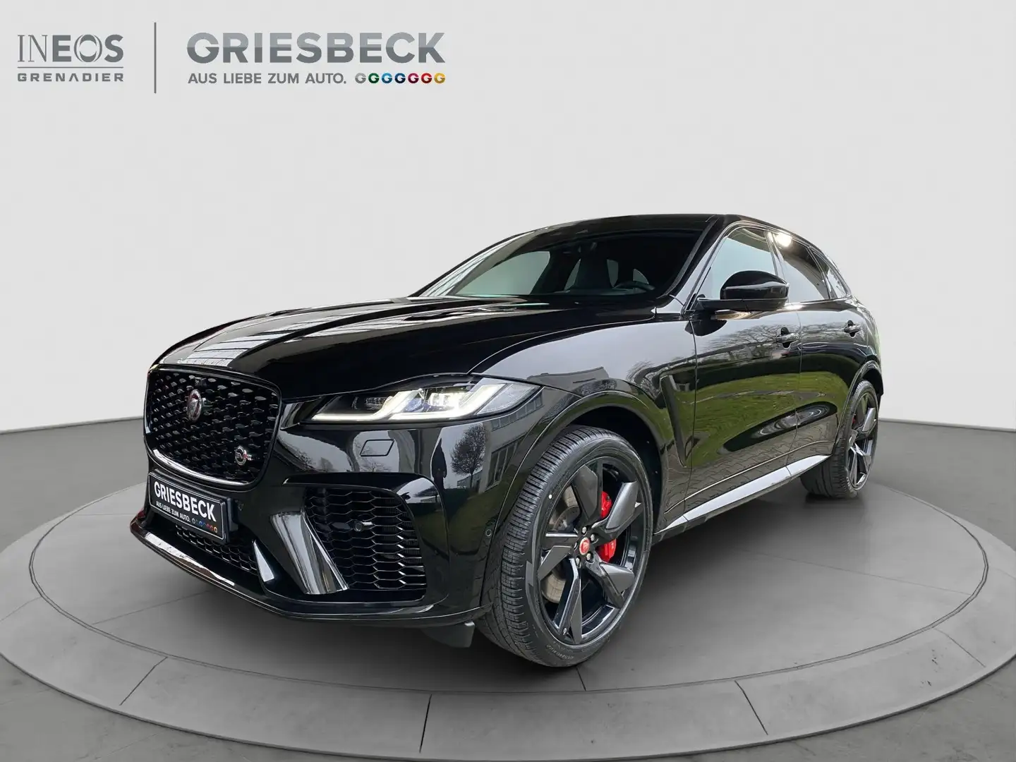 Jaguar F-Pace / P550 SVR ACC+LED+Navi+SHZ+2xKlima+360 Schwarz - 1
