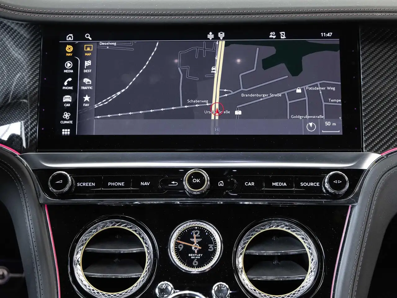 Bentley Continental 2021 — фото 14