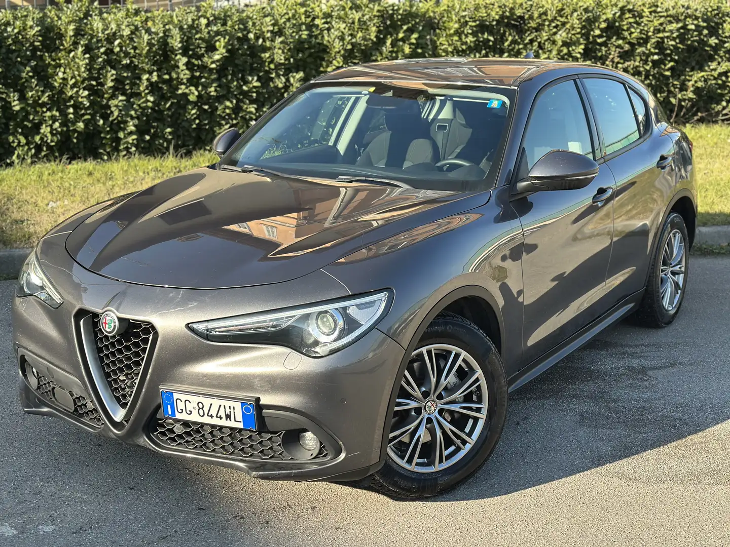 Alfa Romeo Stelvio 2.2 t Executive Q4 190cv Grigio - 1