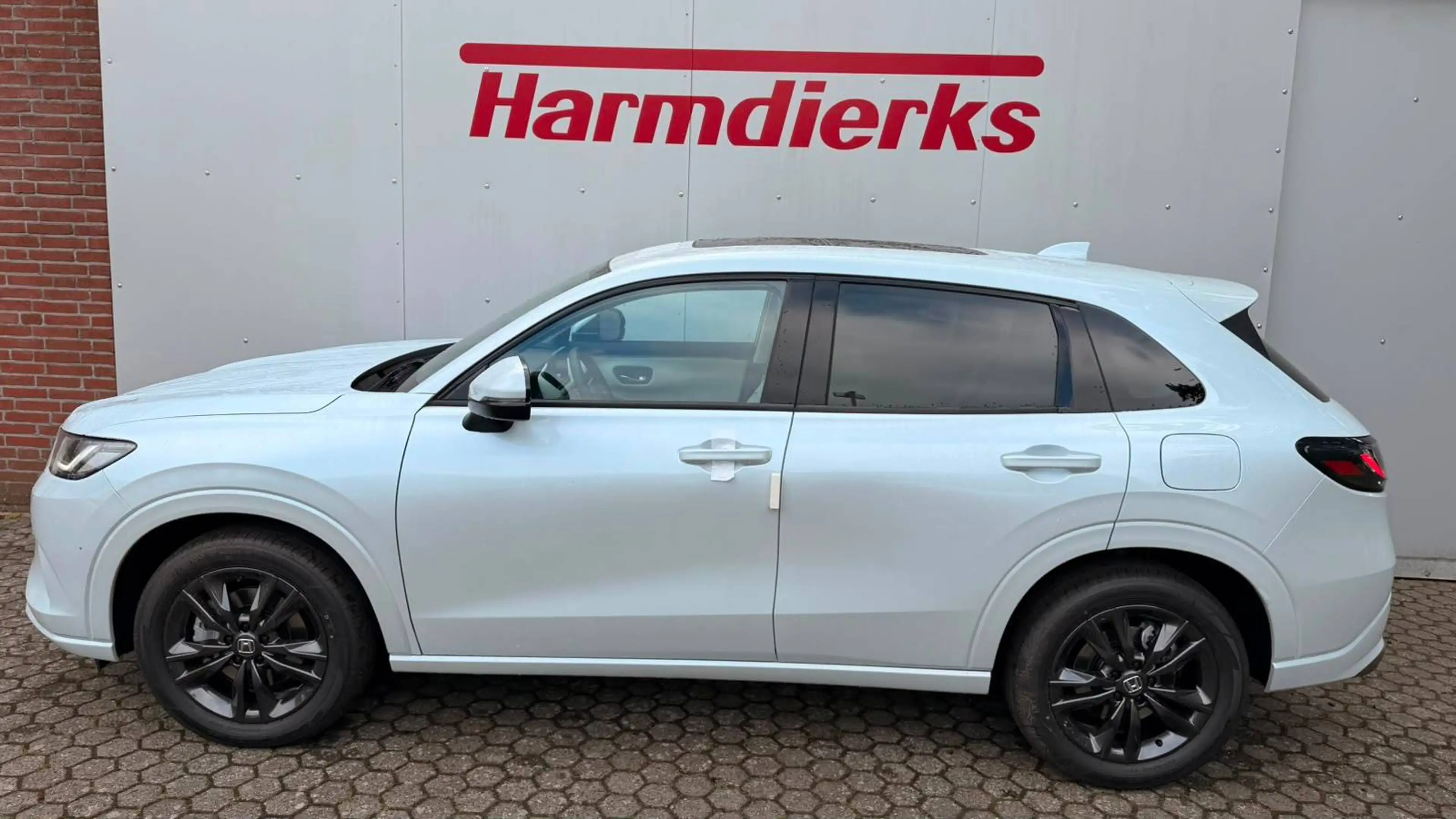 Honda ZR-V ZR-V e:HEV 2.0 i-MMD Hybrid Advance — photo 2