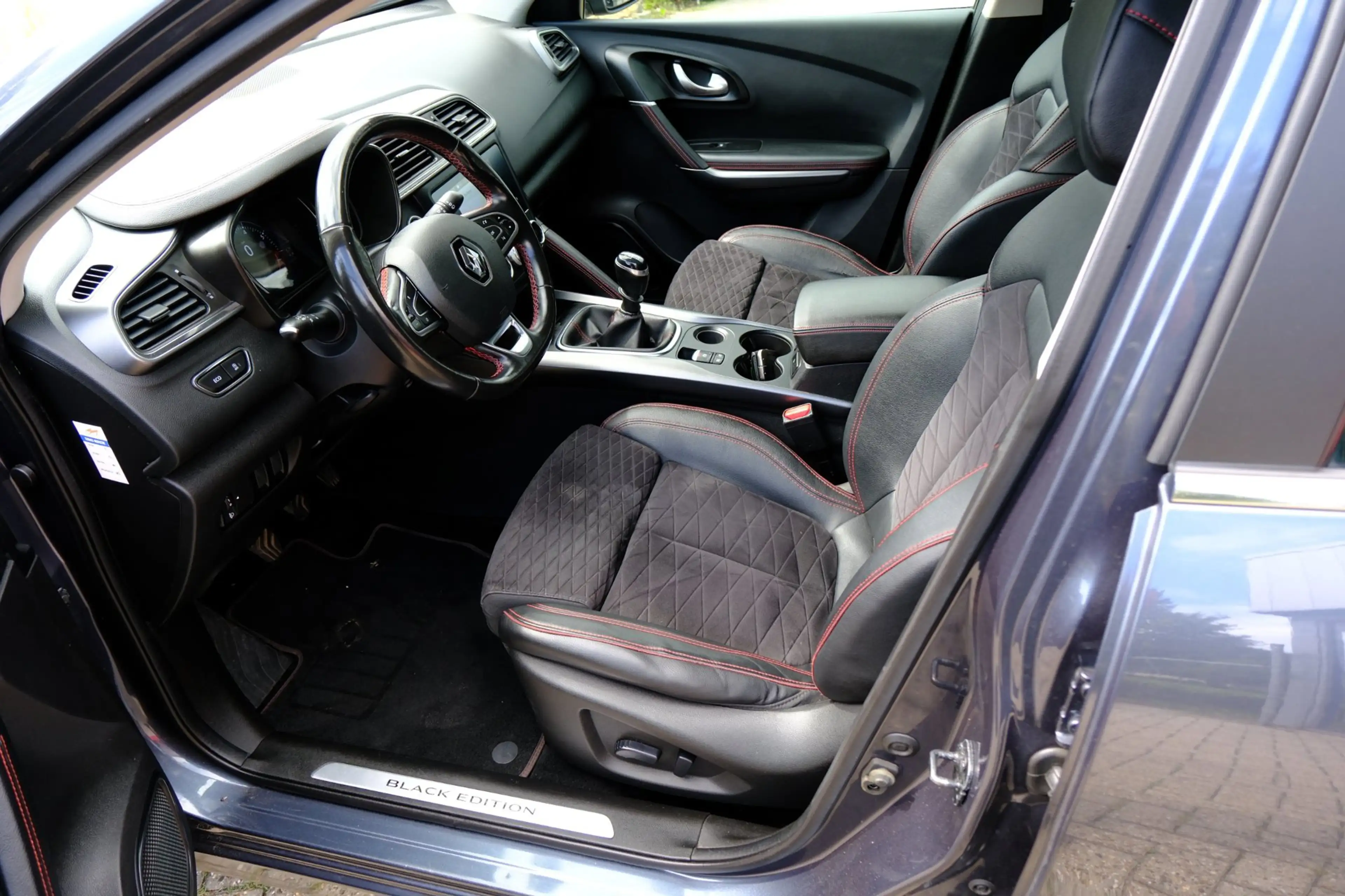 Renault Kadjar 1.3 TCe Black Edition Pano|Navi|Cam|Leder-Alcantar — photo 2