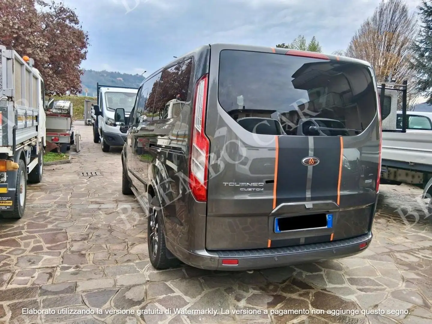 Ford Tourneo Custom 310 2.0 TDCi 170CV aut. PC Titanium Bianco - 2