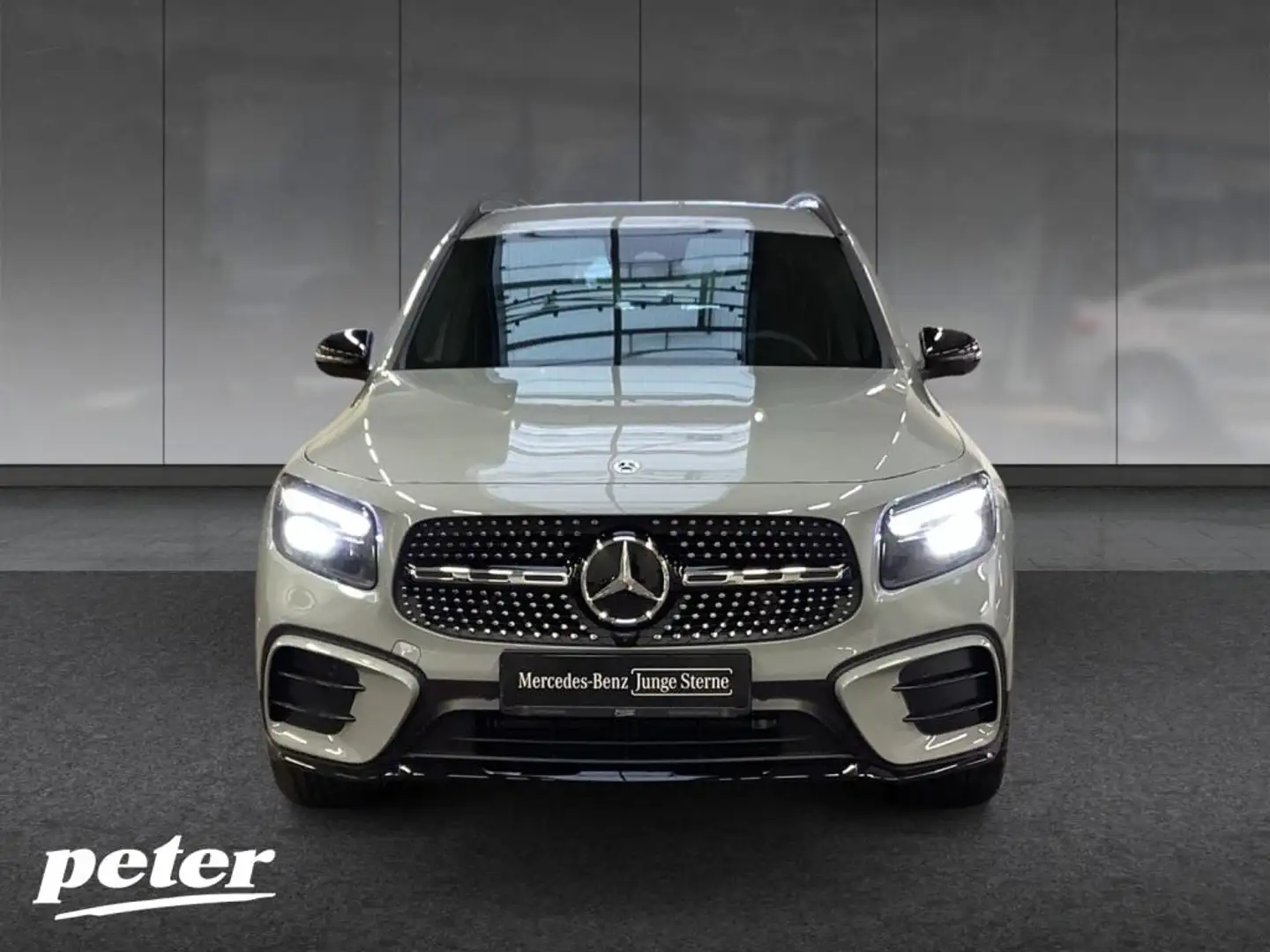 Mercedes-Benz GLB 220 4MATIC +AMG-Styling+MULTIBEAM+NIGHT+20"+ Gris - 2
