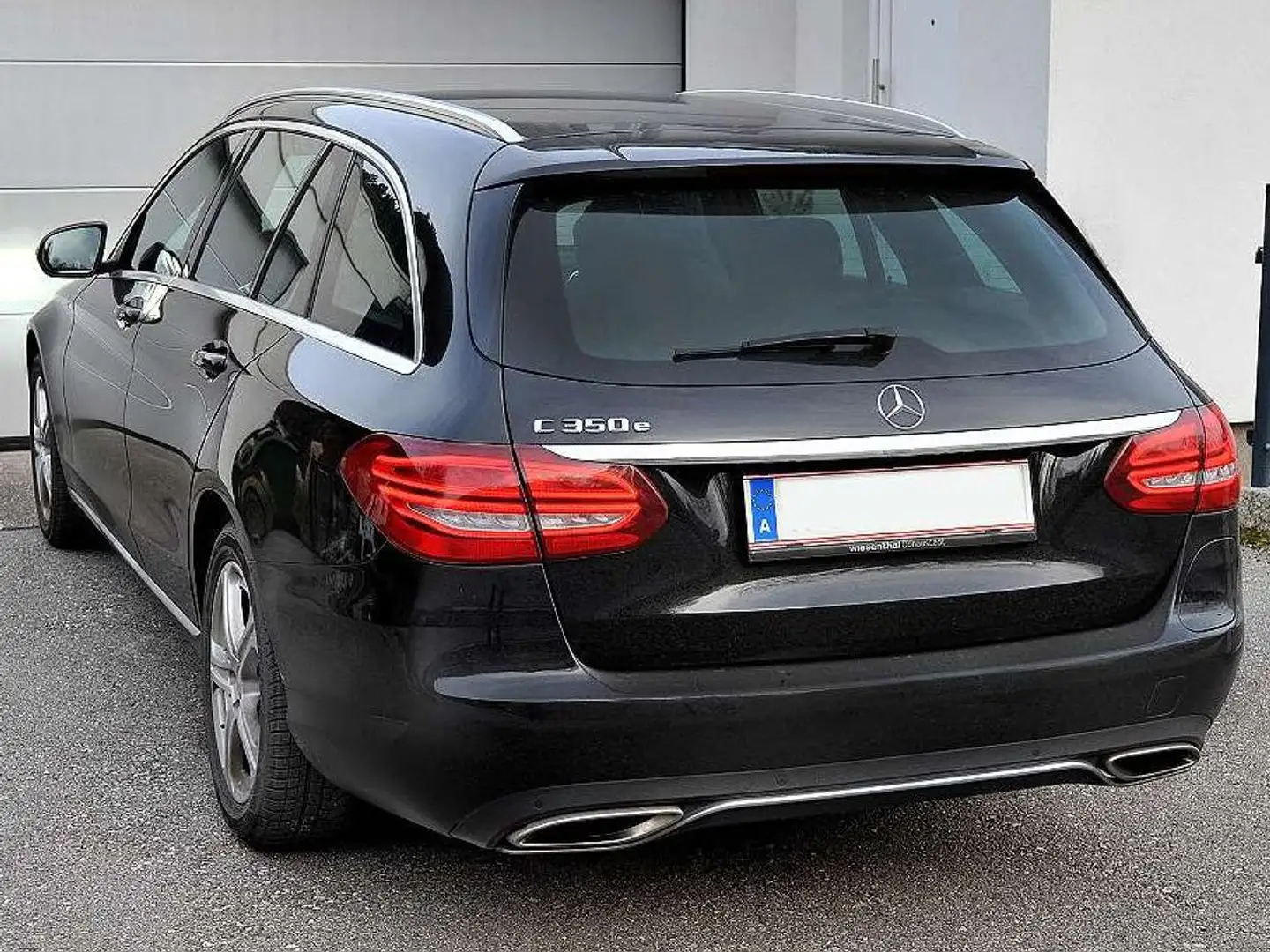 Mercedes-Benz C 350 350e PHEV T Exklusive Aut. Schwarz - 2