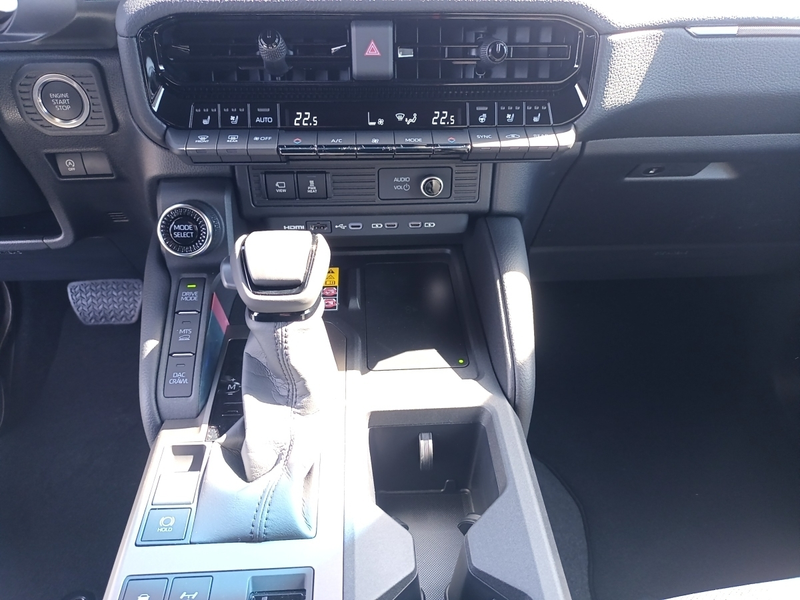 Toyota Land Cruiser 2.8 D4-D Executive 4x4*CARPLAY+LED+DAB+NAVI+PDC* — photo 14