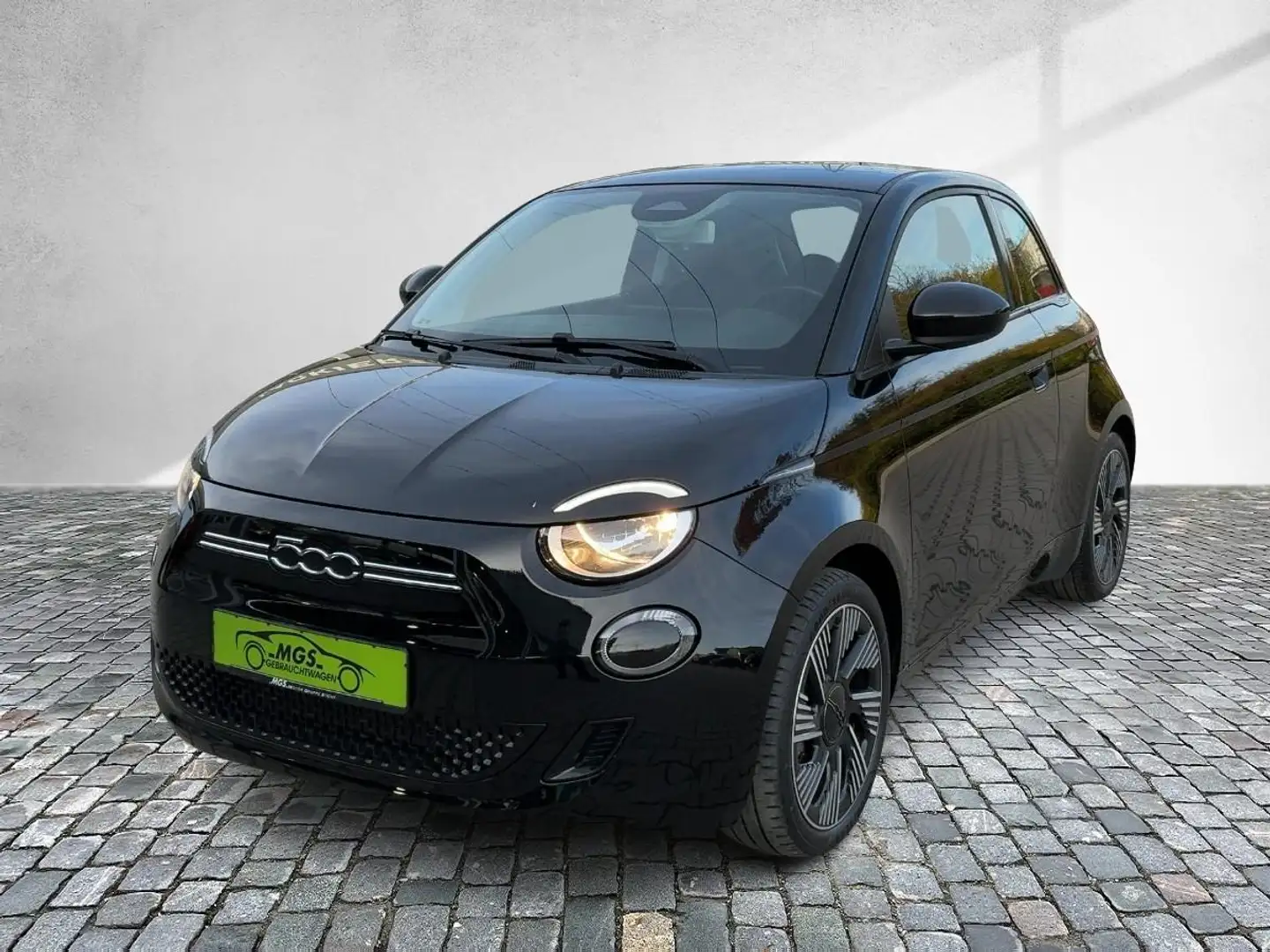 Fiat 500e 3+1 Icon DAB #ANDROID #NAVI #PDC Schwarz - 2