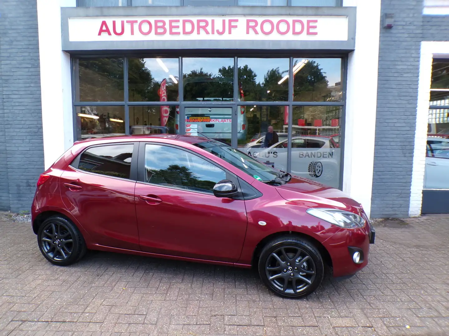 Mazda 2 1.3 5-Drs Red T Edition LMV,AIRCO! Kırmızı - 1