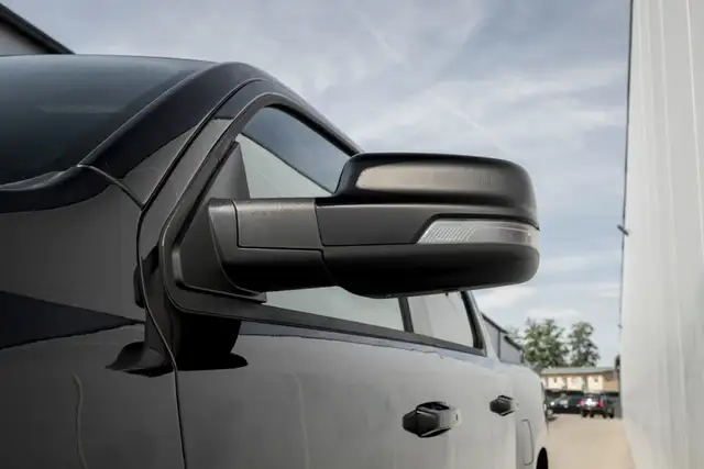 Ram 1500 view 15