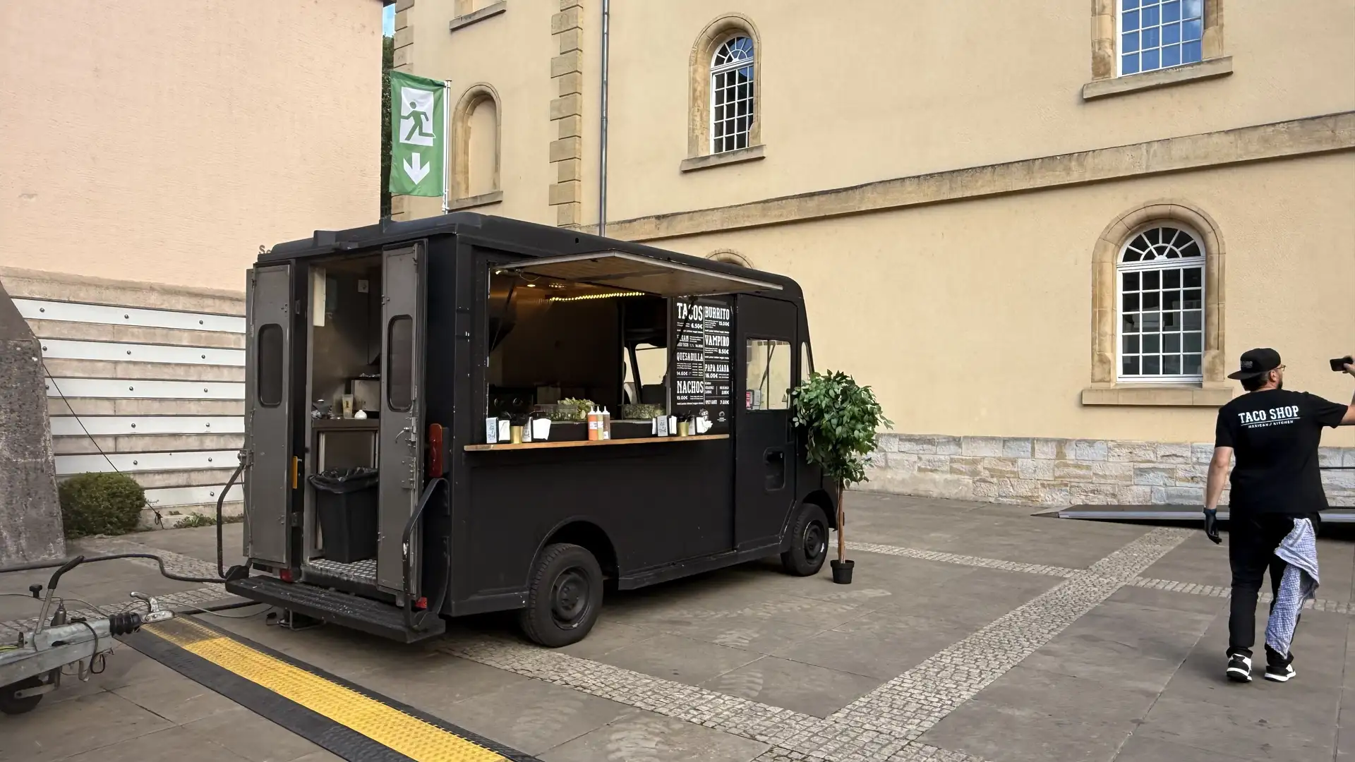 Citroen Citroen HY Foodtruck Чорний - 2