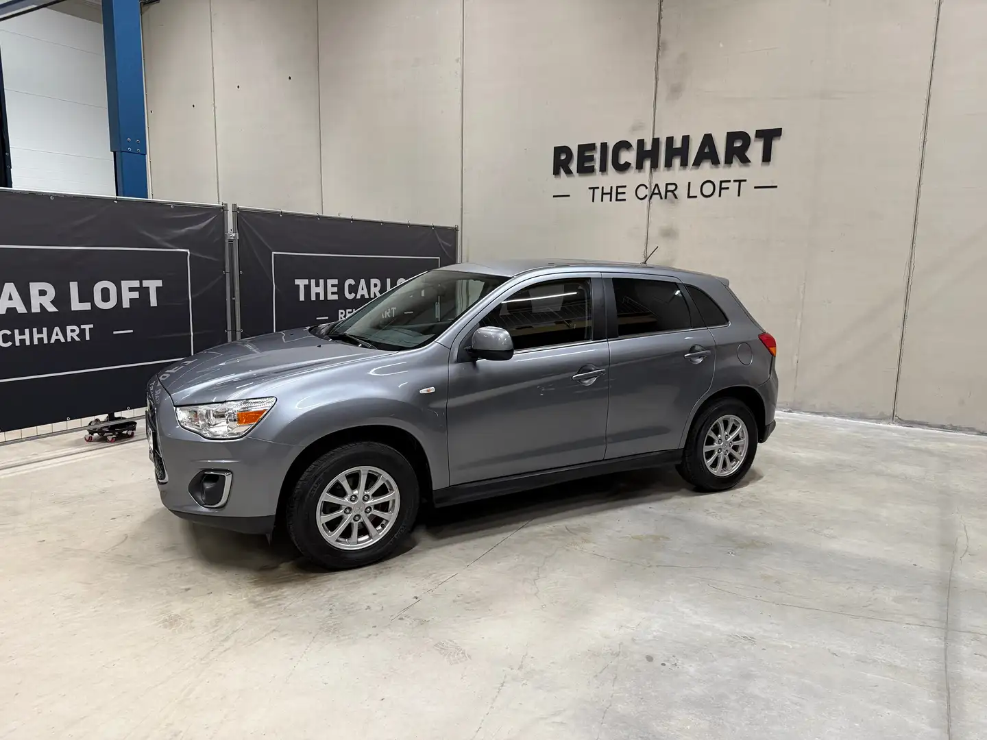 Mitsubishi ASX Edition 100+ 4WD Aut. AHK Grau - 2