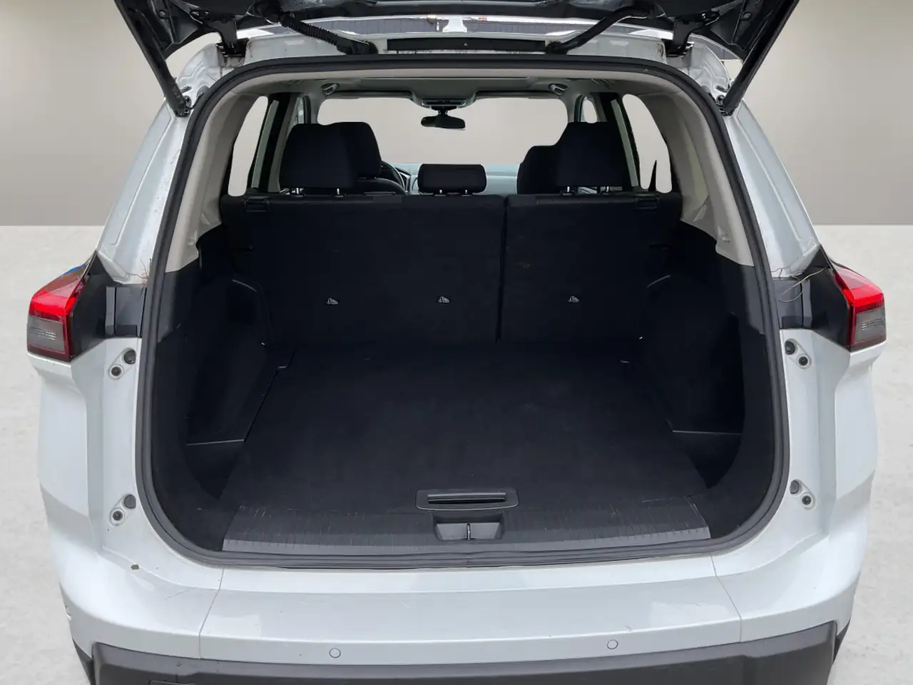 Nissan Rogue photo Nissan Rogue