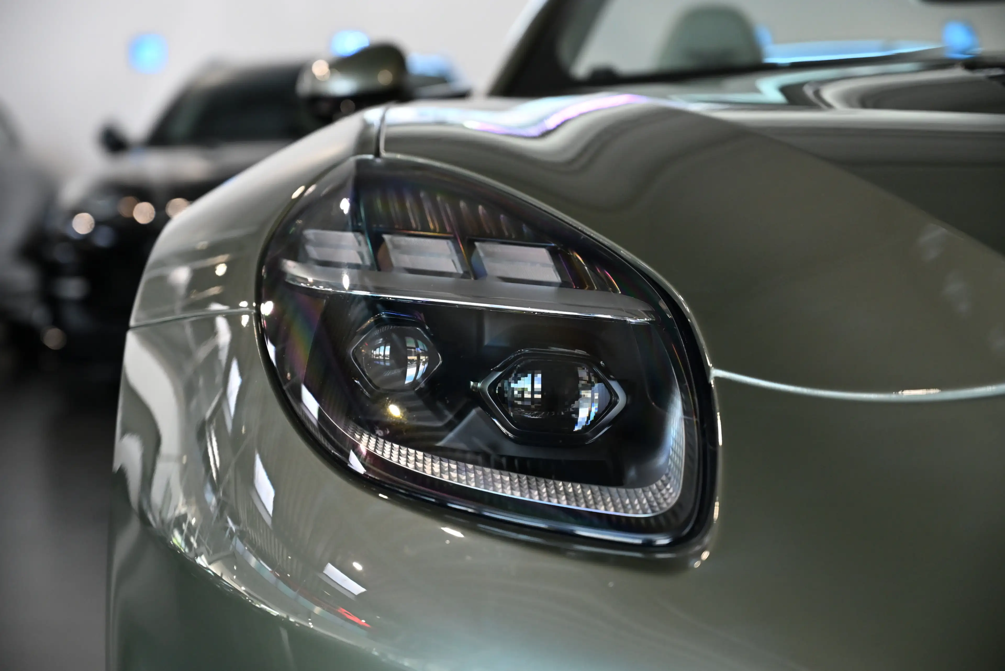 Aston Martin Vanquish Volante California Sage   UPE:526.470€ — photo 6