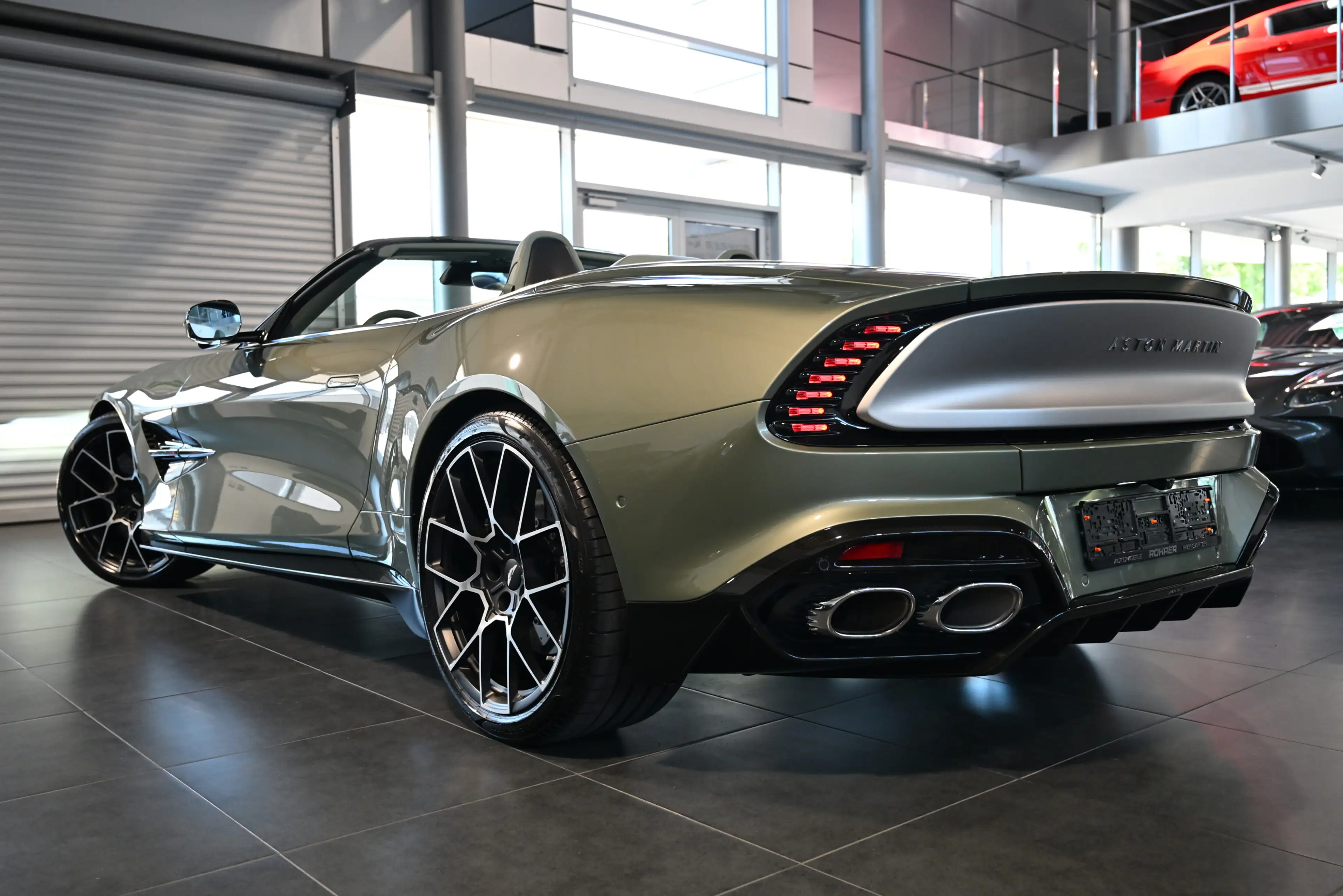 Aston Martin Vanquish Volante California Sage   UPE:526.470€ — photo 2