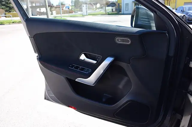 Mercedes-Benz A Class view 12