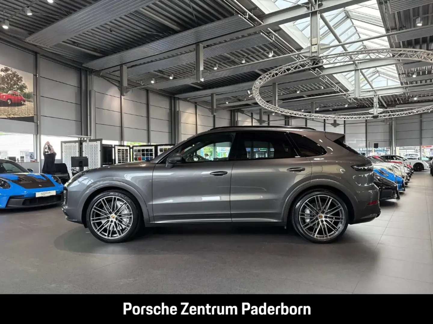 Porsche Cayenne Turbo BOSE Sportabgas Luftfederung LED Grau - 2