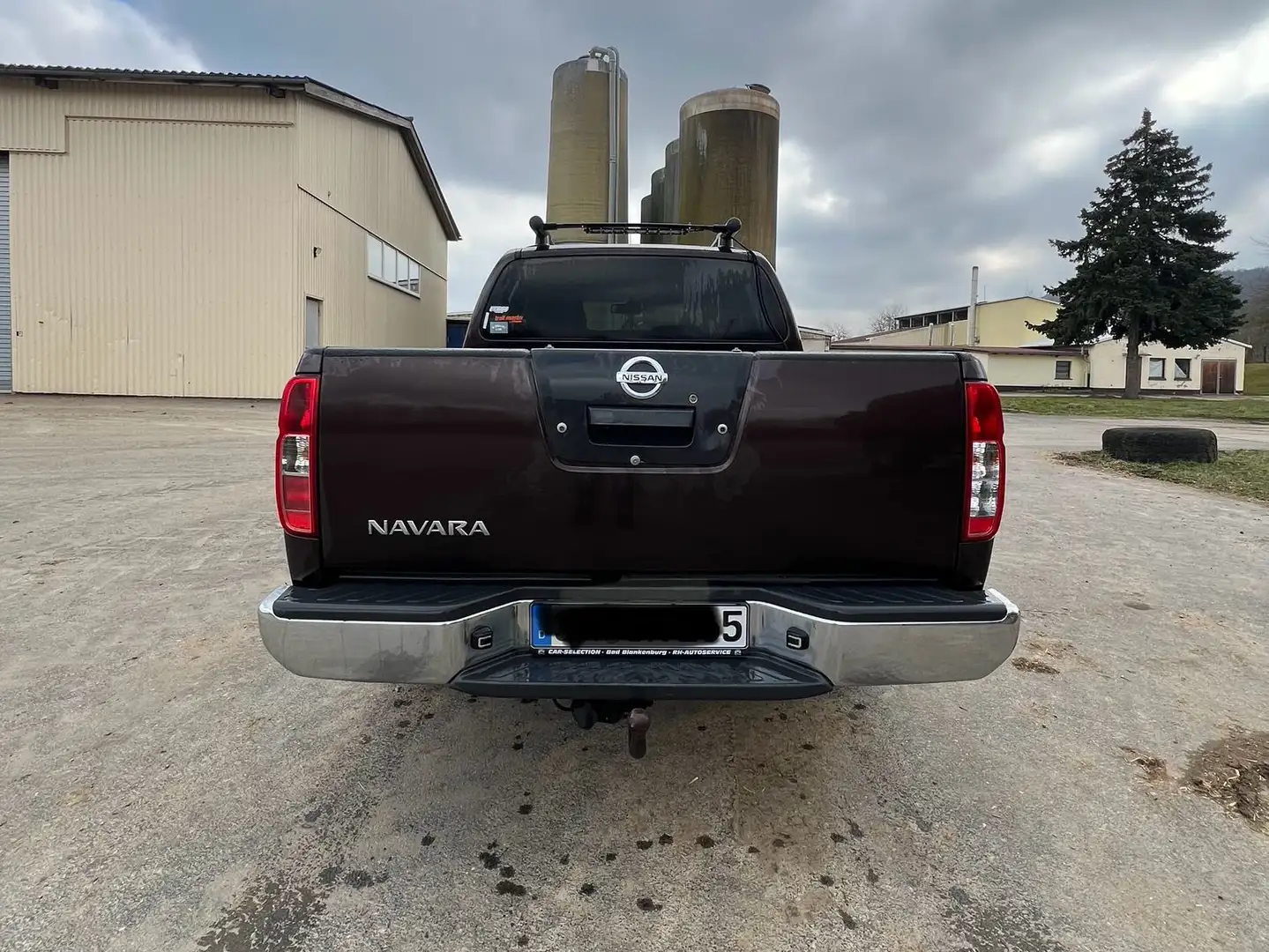 Nissan Navara Navara Autm. LBLE Braun - 2