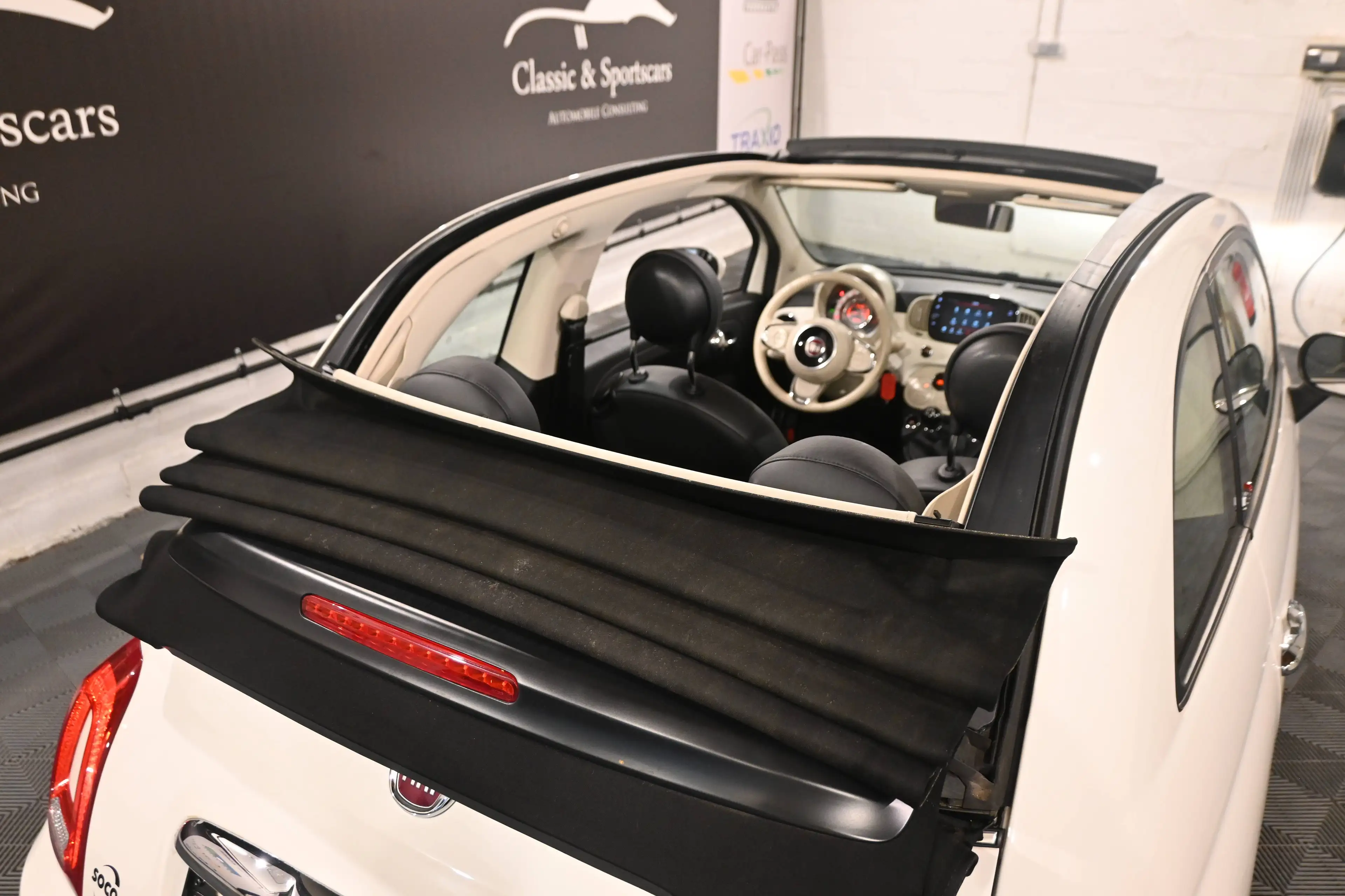 Fiat 500C 500C CABRIOLET 1.2i EURO 6d / CARPLAY / CRUISE CONTROL / CUIR / A VOIR — photo 9