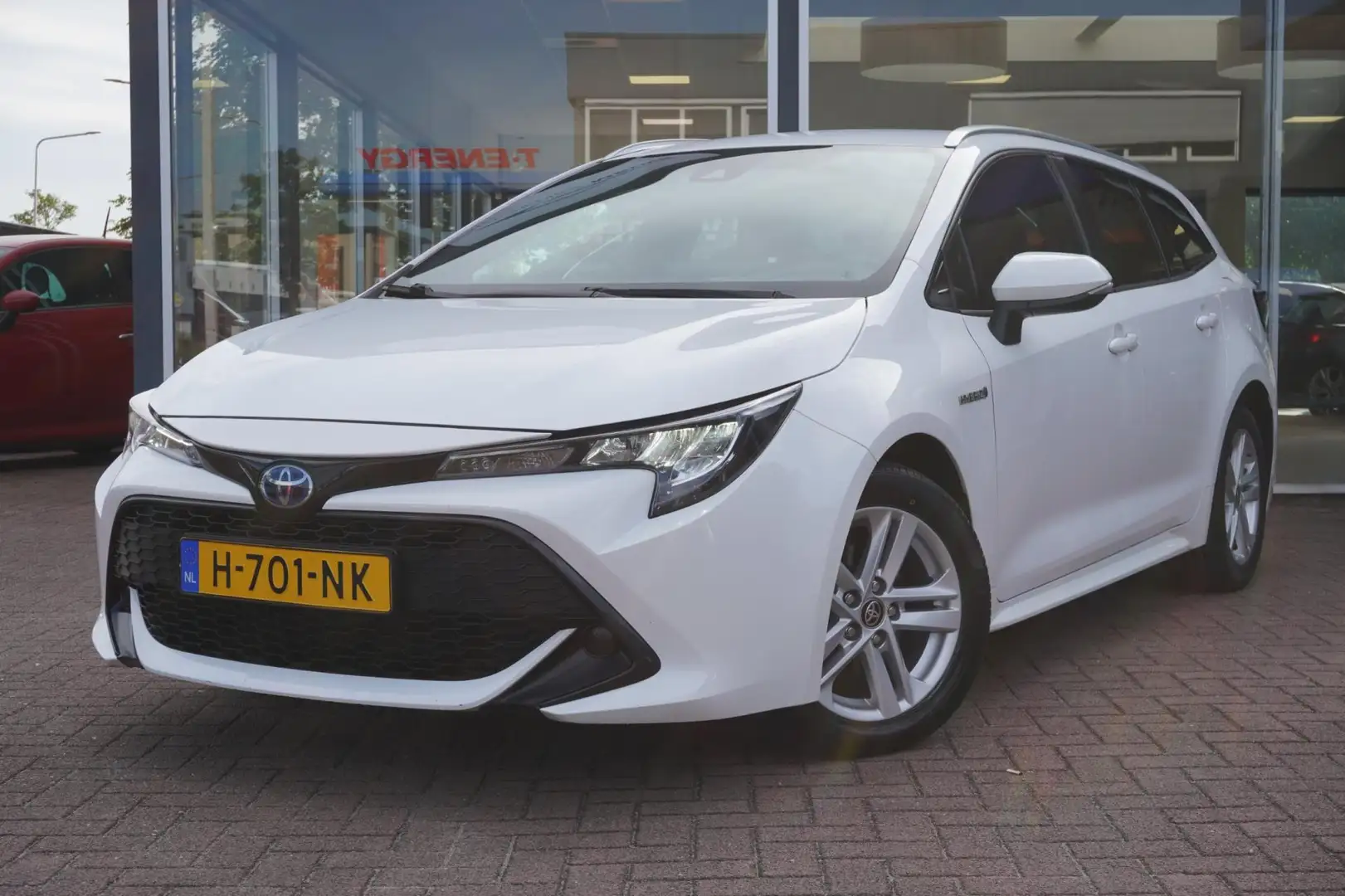 Toyota Corolla Touring Sports 1.8 Hybrid Business | Airco |Elek. Weiß - 1