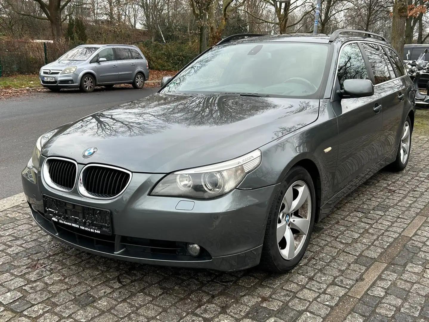 BMW 530 530d Grau - 1