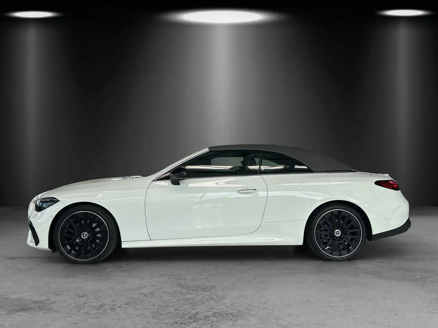 Mercedes-Benz CLE 300 CLE300 4M Cabrio AMG Prem+ Night 20" Abrisskante Bílá - 2