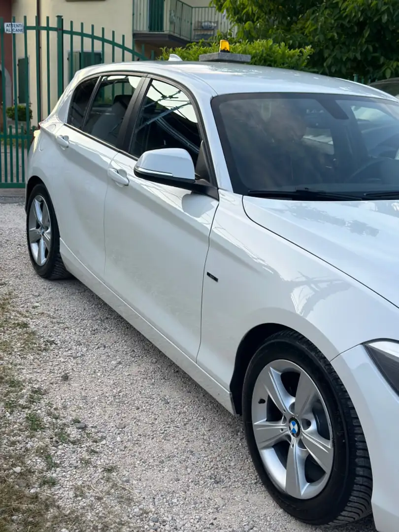 BMW 118 118d 5p. Sport Blanco - 2