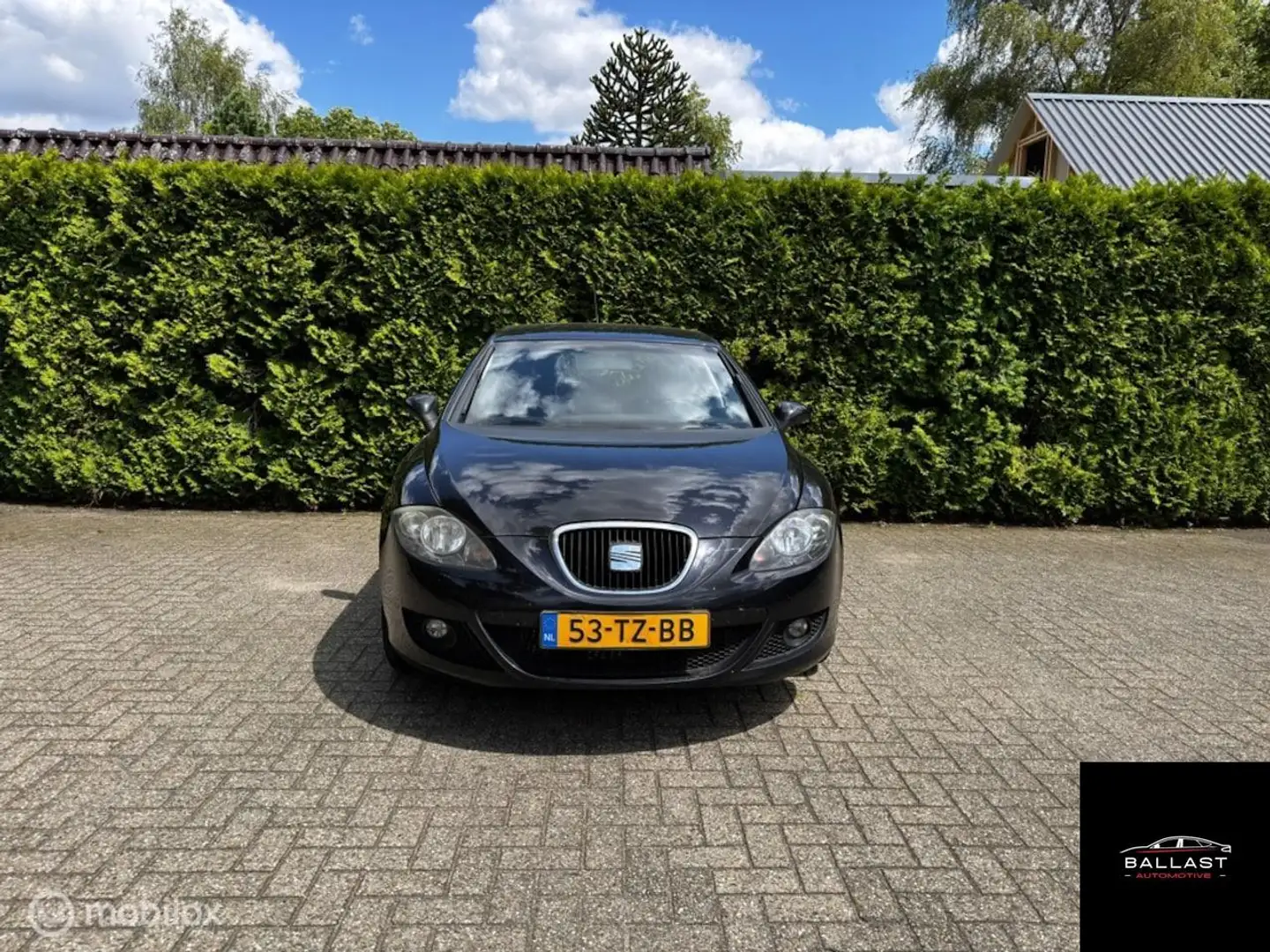 SEAT Leon 1.6 Sportstyle G3 Lpg Schwarz - 2
