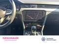 Volkswagen Passat Elegance 2.0 TDI AHK+Navi+StHz+Leder+CarPlay+RK Silber - thumbnail 12