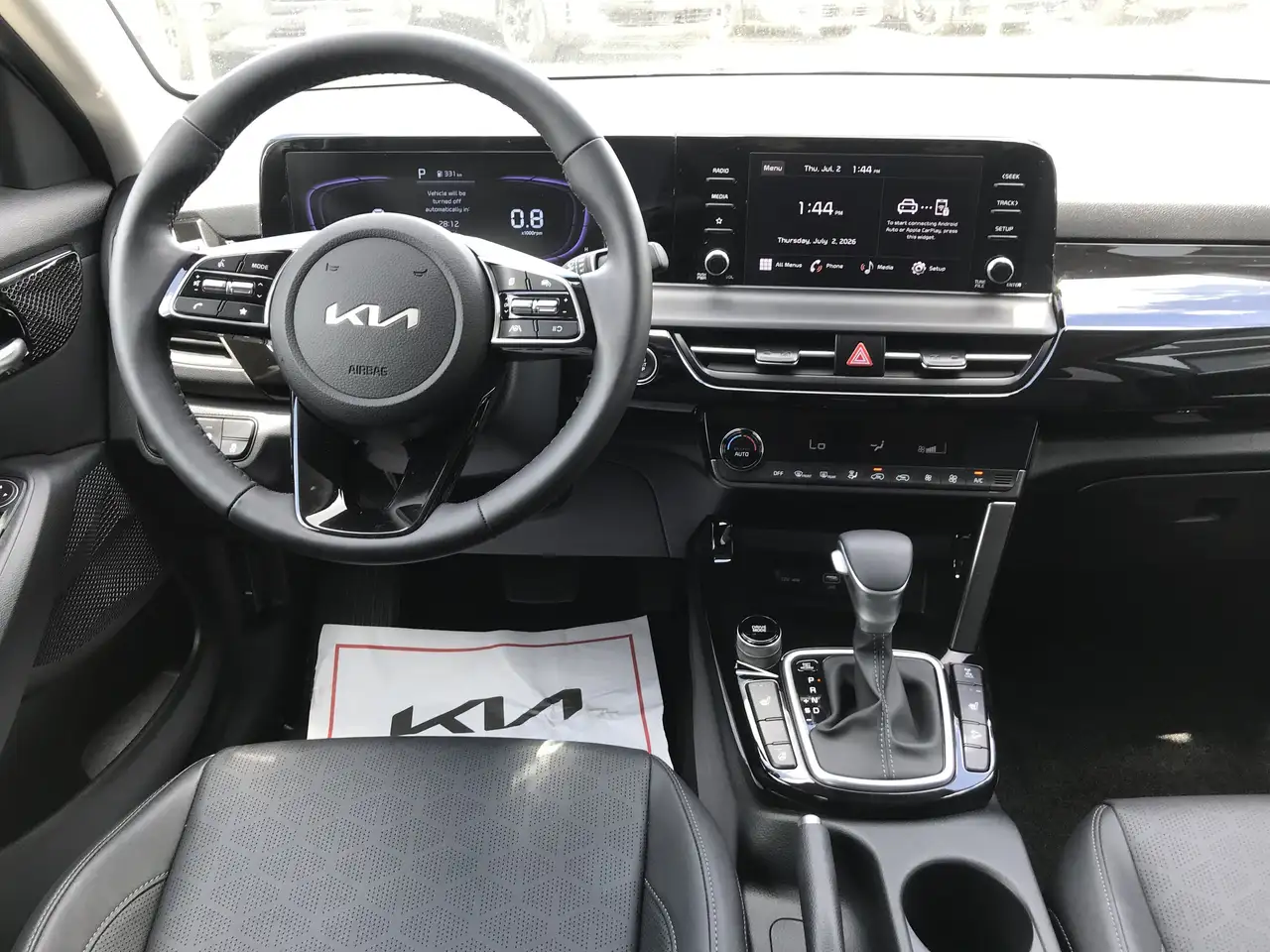 Kia Seltos снимка Kia Seltos