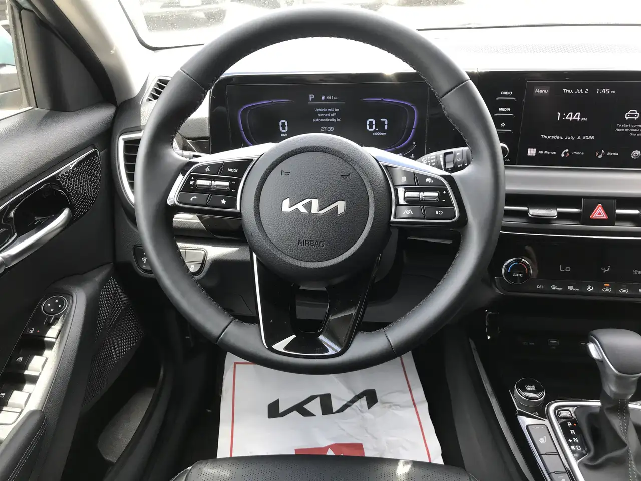 Kia Seltos снимка Kia Seltos