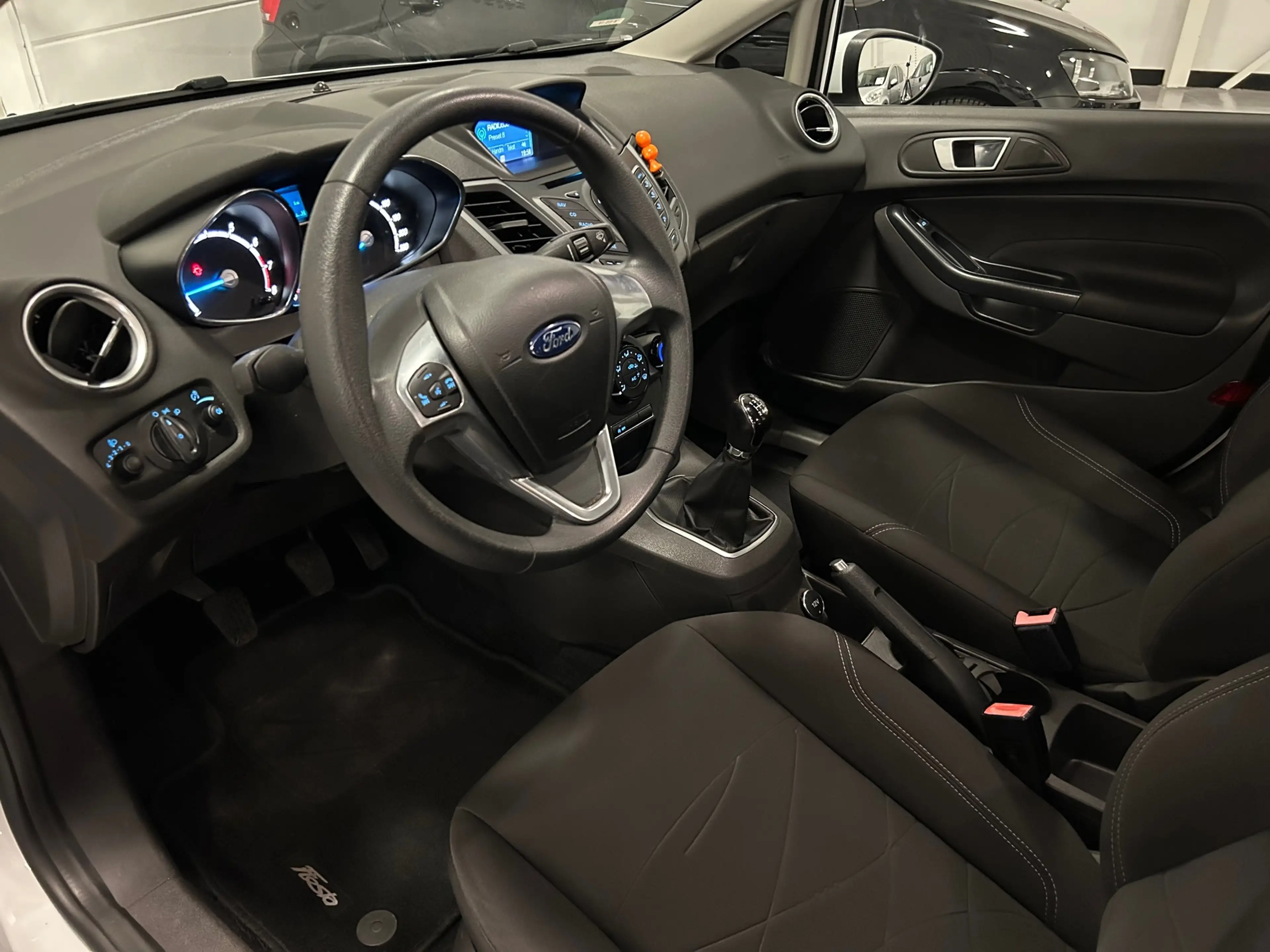Ford Fiesta 1.0 Style Nap Airco Start/Stop 5Deurs Isofix Nwe A — photo 8