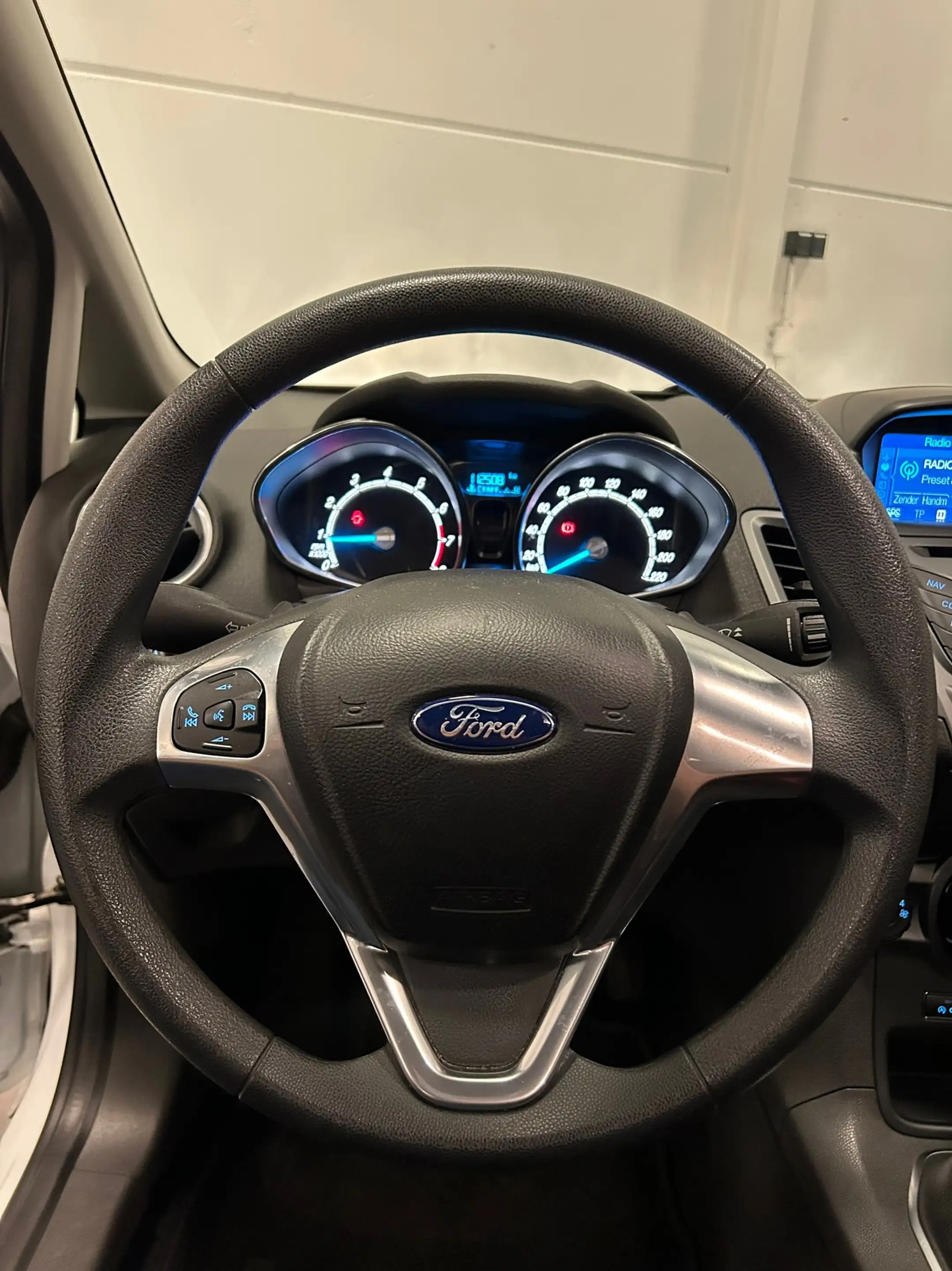 Ford Fiesta 1.0 Style Nap Airco Start/Stop 5Deurs Isofix Nwe A — photo 11