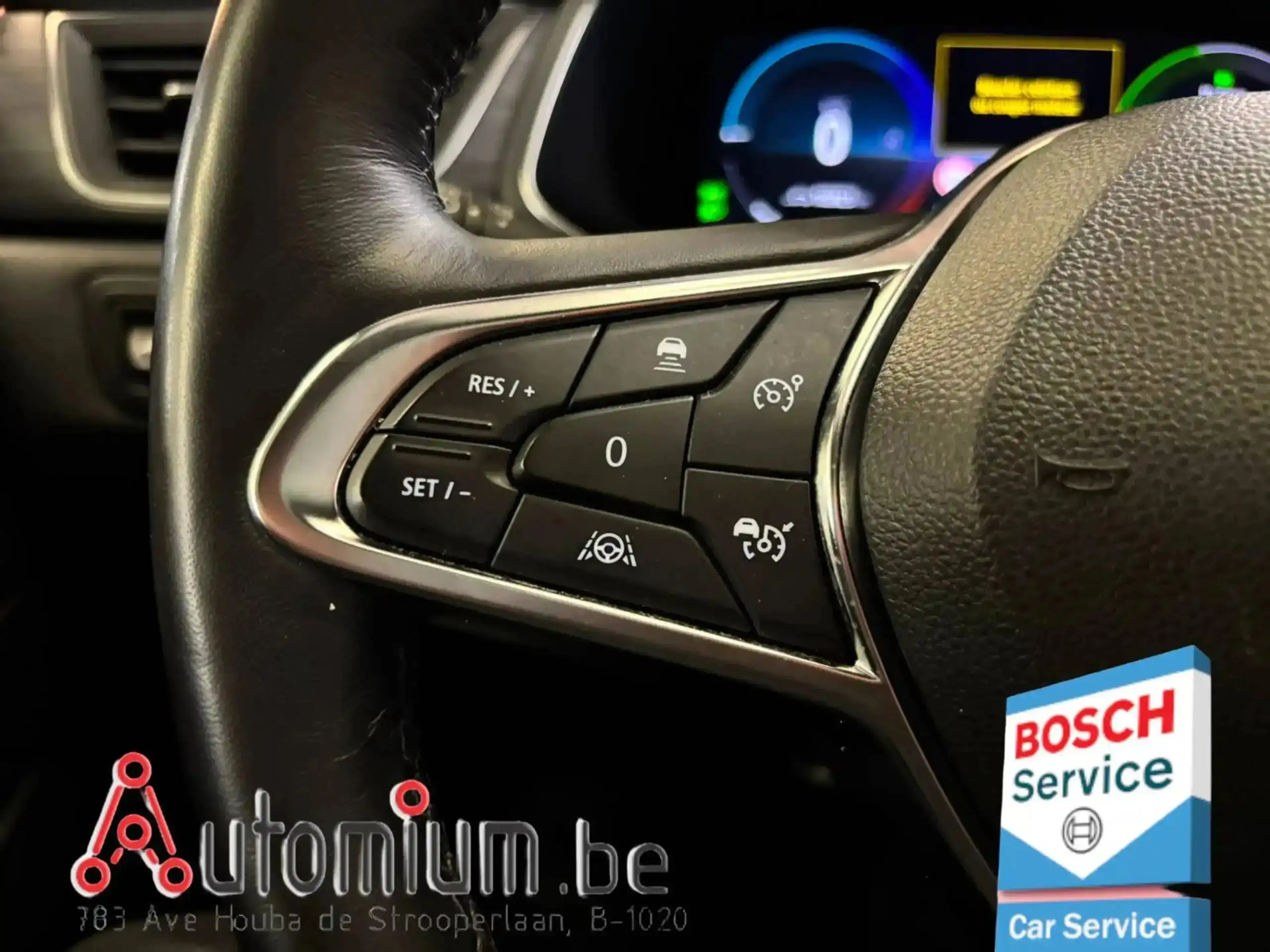 Renault Captur Captur 1.33 TCe MHEV Iconic EDC GPF — photo 12