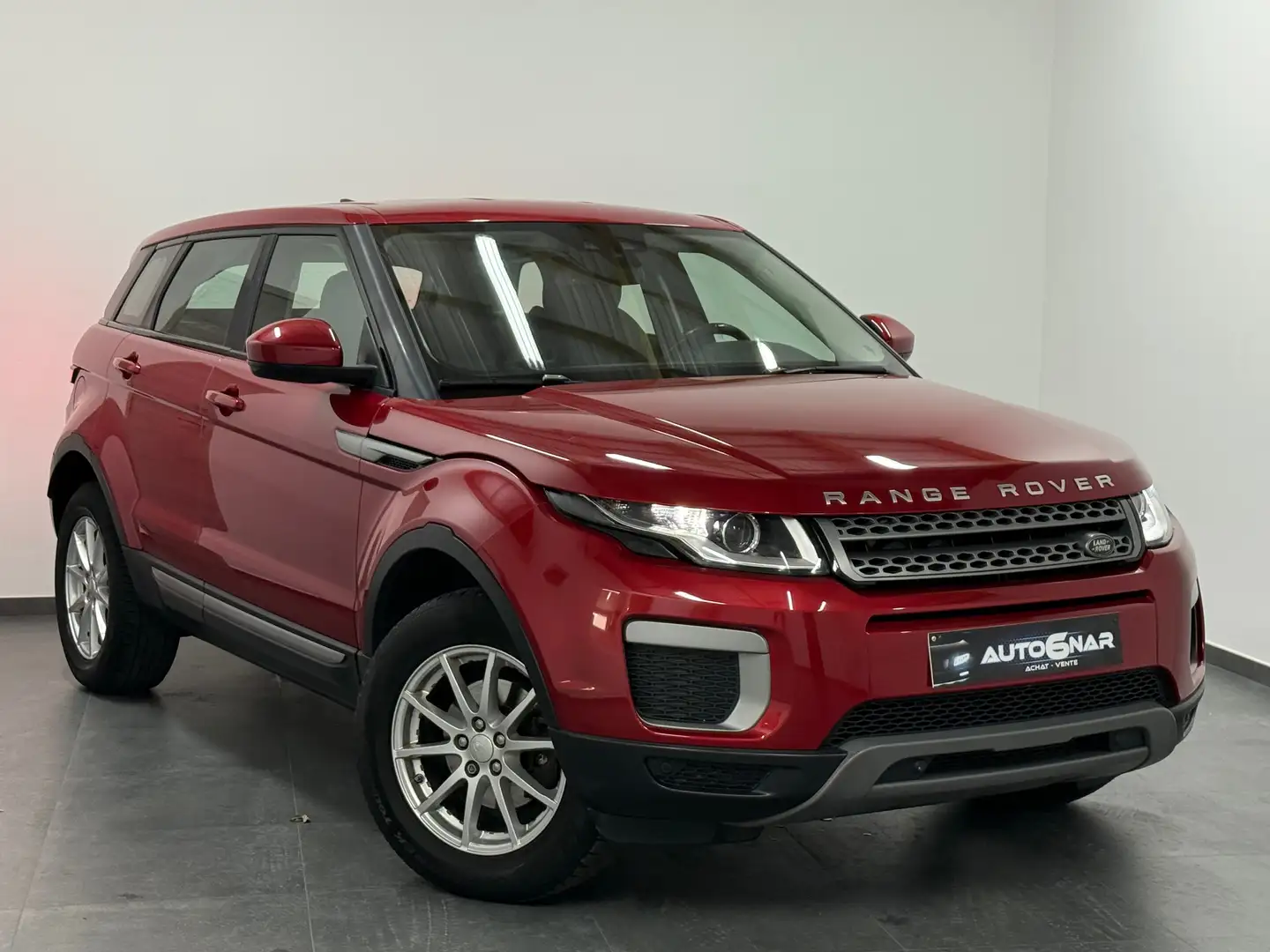 Land Rover Range Rover Evoque 2.0 eD4 2WD - Airco - Navi - Carnet - 1erMain Rojo - 1