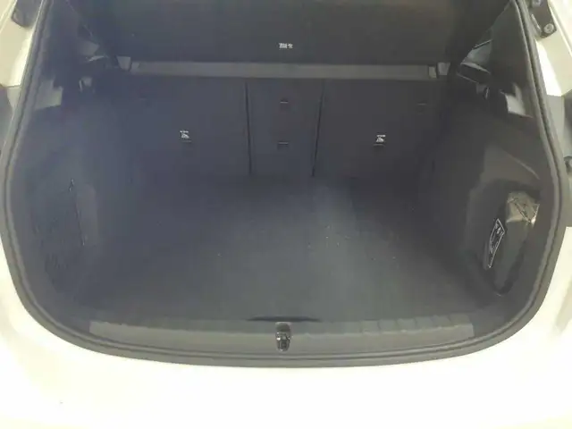 BMW 2 Series view 15