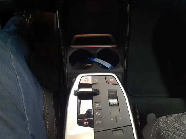 BMW 2 Series view 10