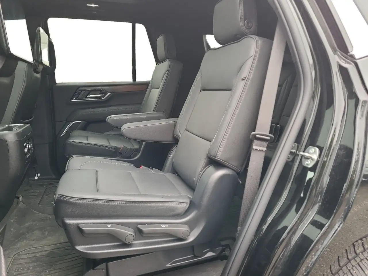 GMC Yukon снимка GMC Yukon