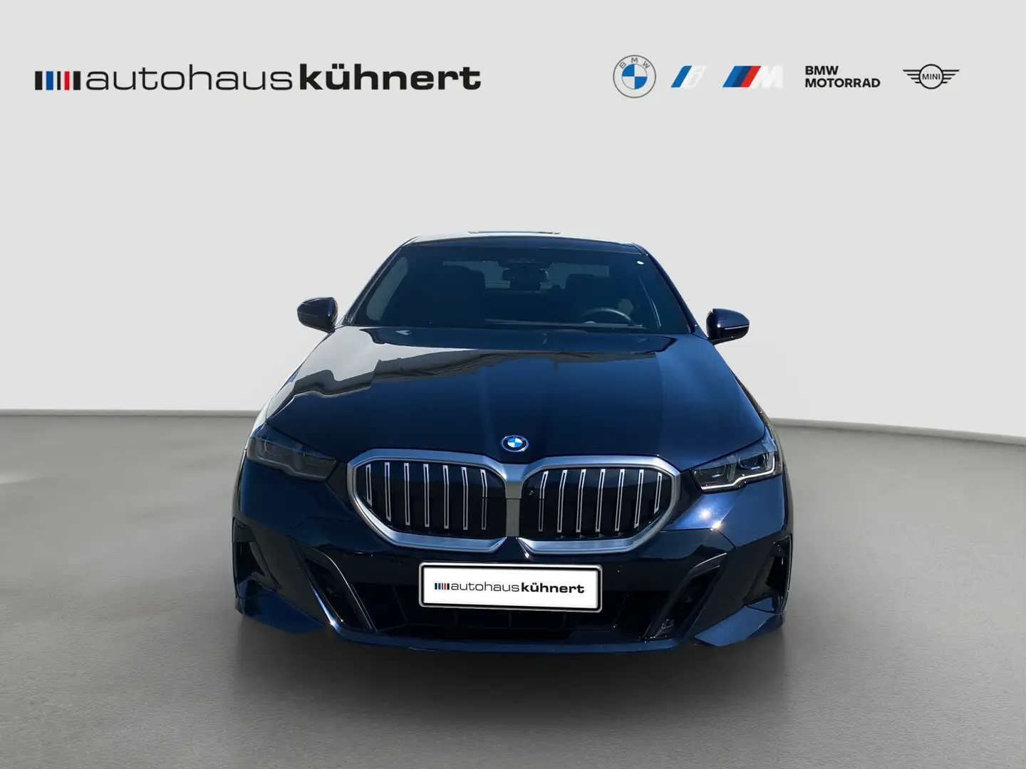 BMW 530 e Limousine ///M-Sport ACC HiFi HK PanoD SpurAss Nero - 2