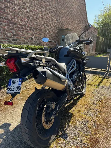 Triumph Tiger 800 - foto 3