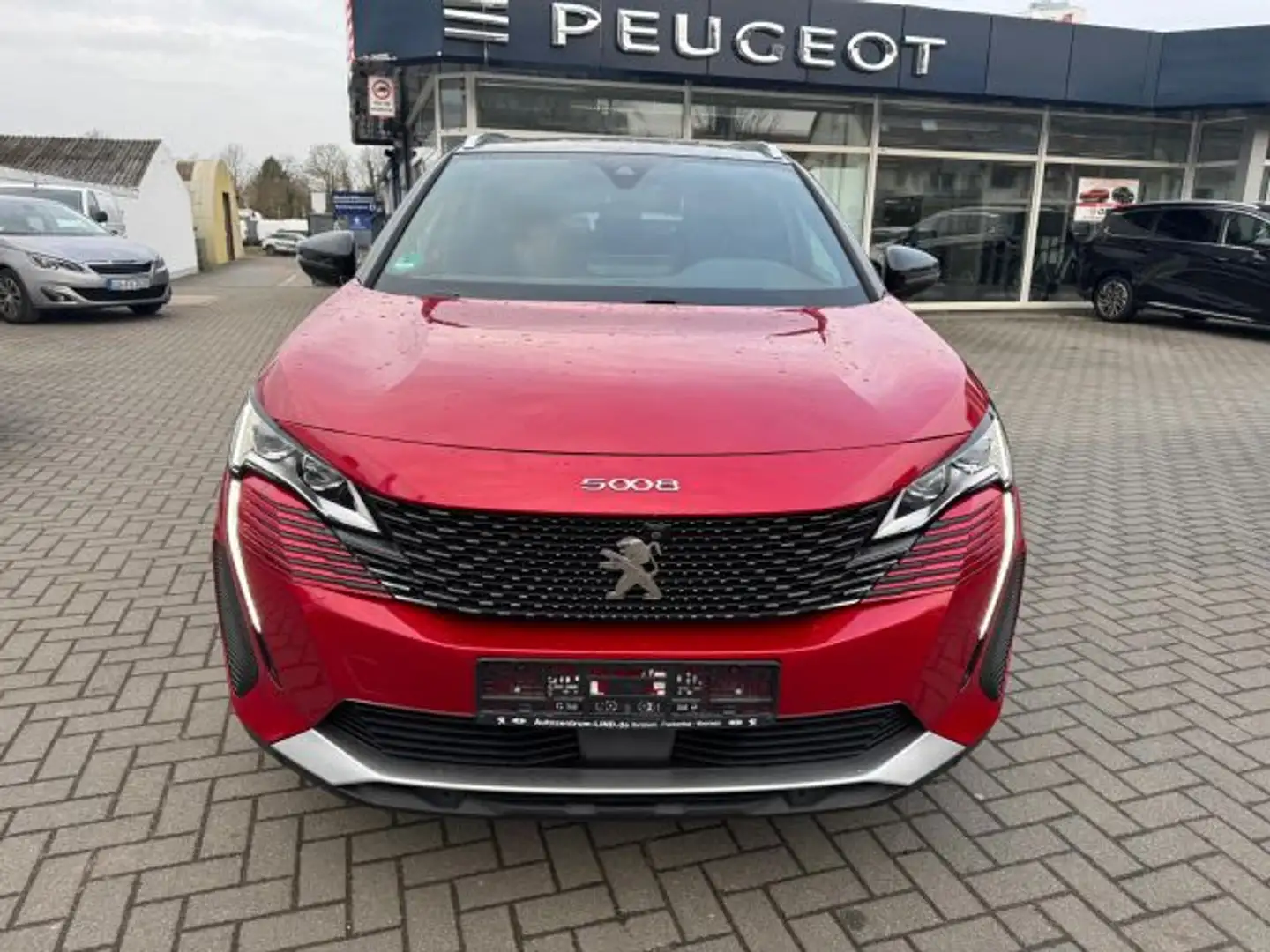 Peugeot 5008 5008 GT Pack HDi 180 EAT8 8-FACH Rot - 2
