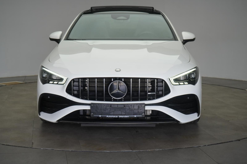 Mercedes-Benz CLA 35 AMG 4Matic AMG Speedshift Pano/Alcantara — photo 2
