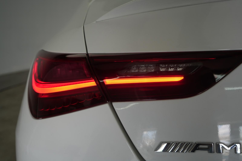 Mercedes-Benz CLA 35 AMG 4Matic AMG Speedshift Pano/Alcantara — photo 14