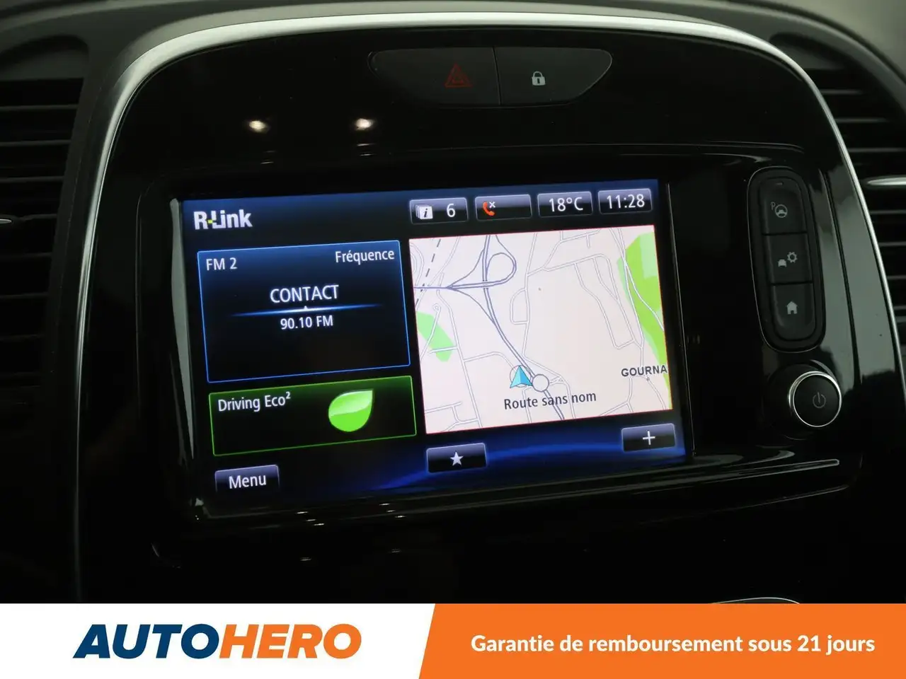 Renault Captur — photo 21